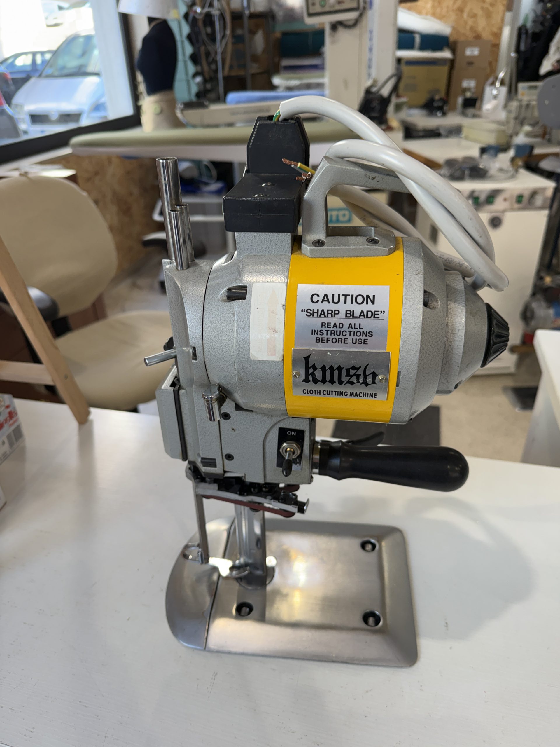 taglierina per tessuti km 5 pollici japan 380v